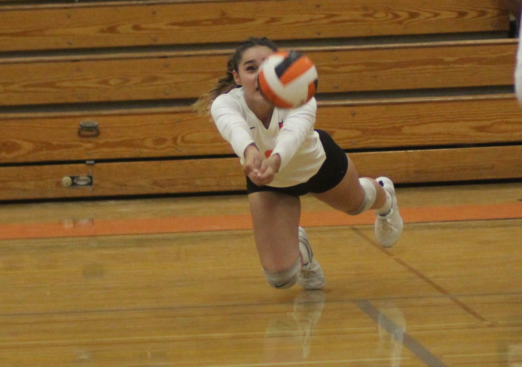 Bears get swept by Emperors, start CSL at 0-2